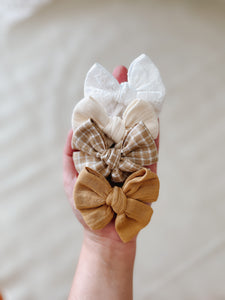 Cream Cotton Small Pinwheel Bow