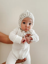 Load image into Gallery viewer, Pastels Tweed Knit Bonnet
