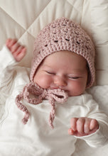 Load image into Gallery viewer, Darcy Knit Blush Baby Bonnet
